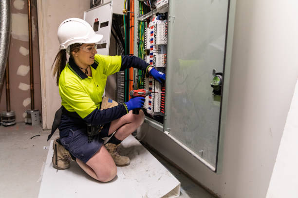 Best Electrical Installation Contractor  in Pleasant Hill, IA